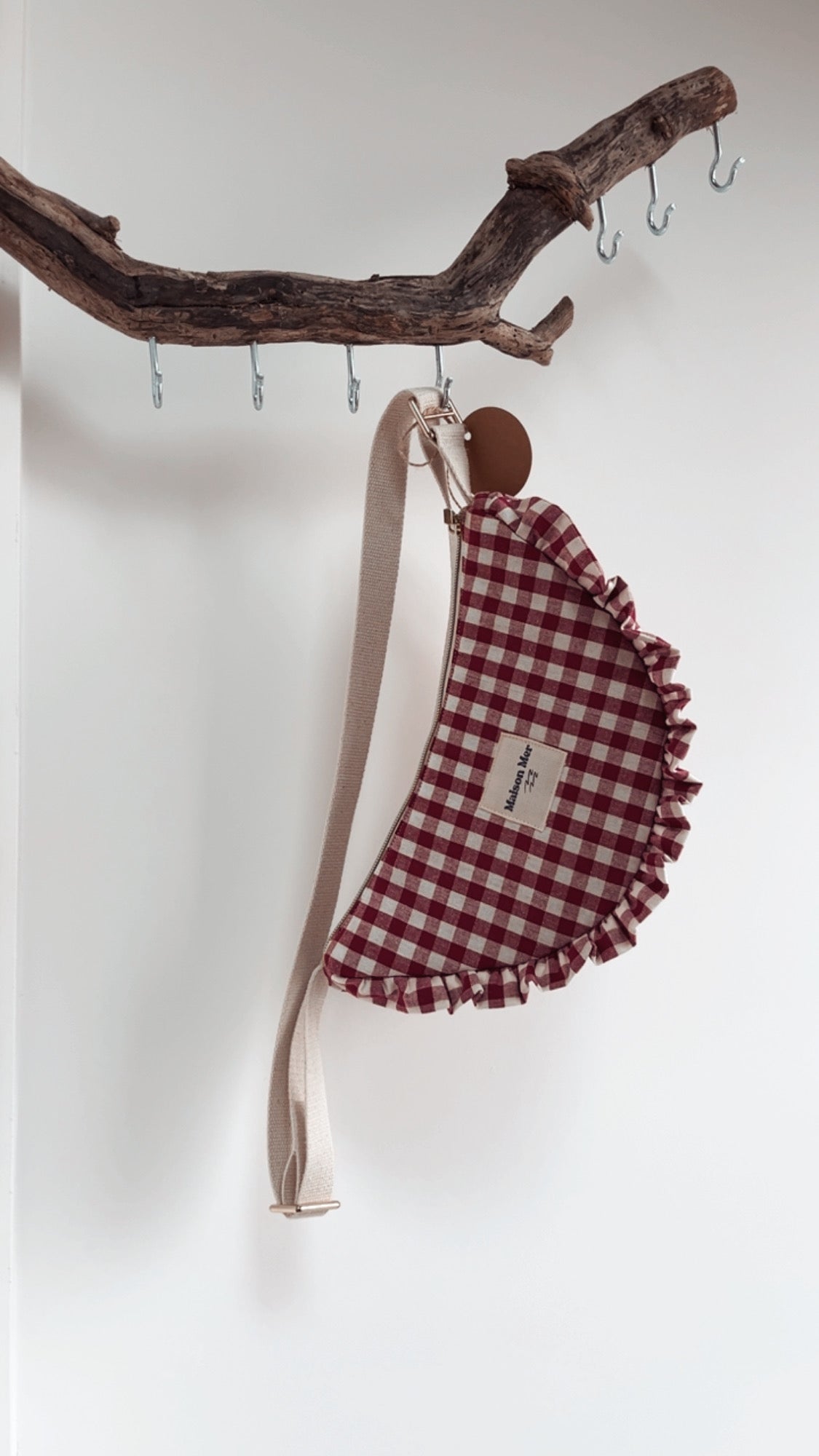 Sac demi-lune à volants