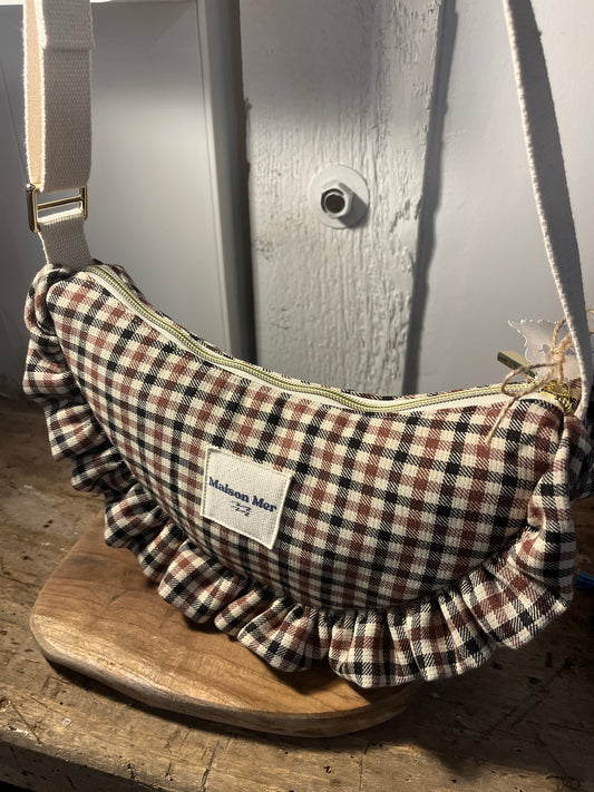 Sac demi-lune à volants