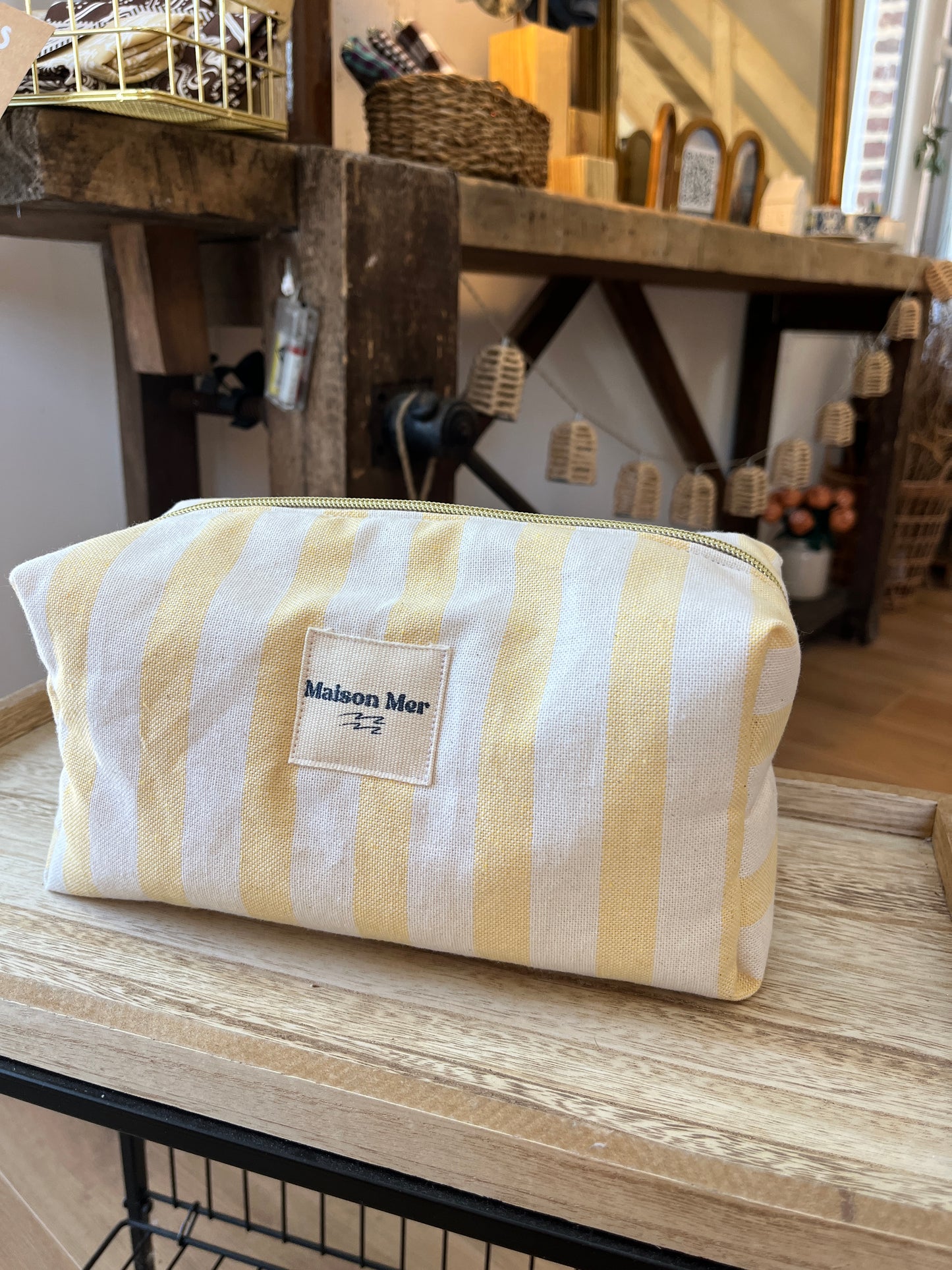 Trousse de toilette rayé jaune