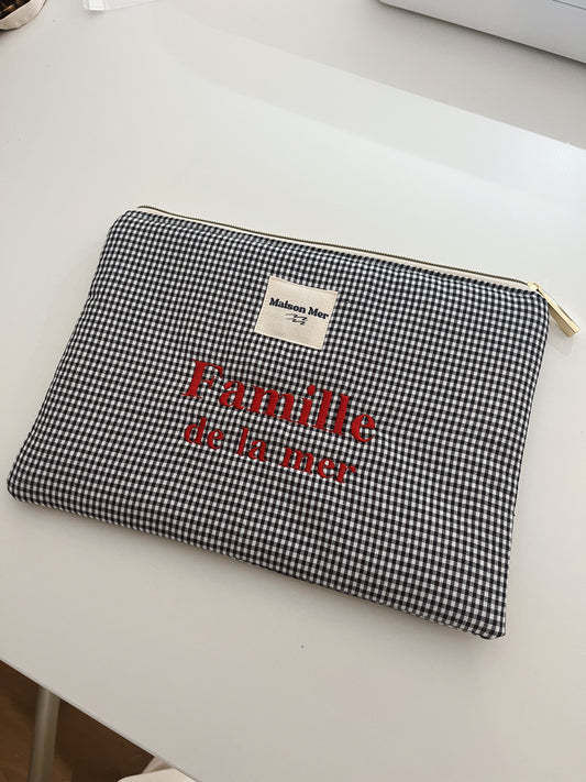 Pochette Ipad standard + broderie